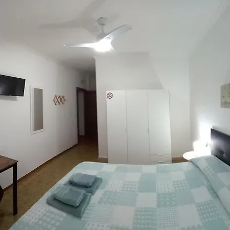 Love Alicante Hostel